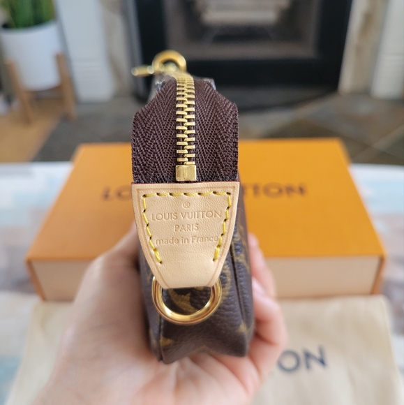 ❌️ SOLD ❌️ - Picture 10 of 13